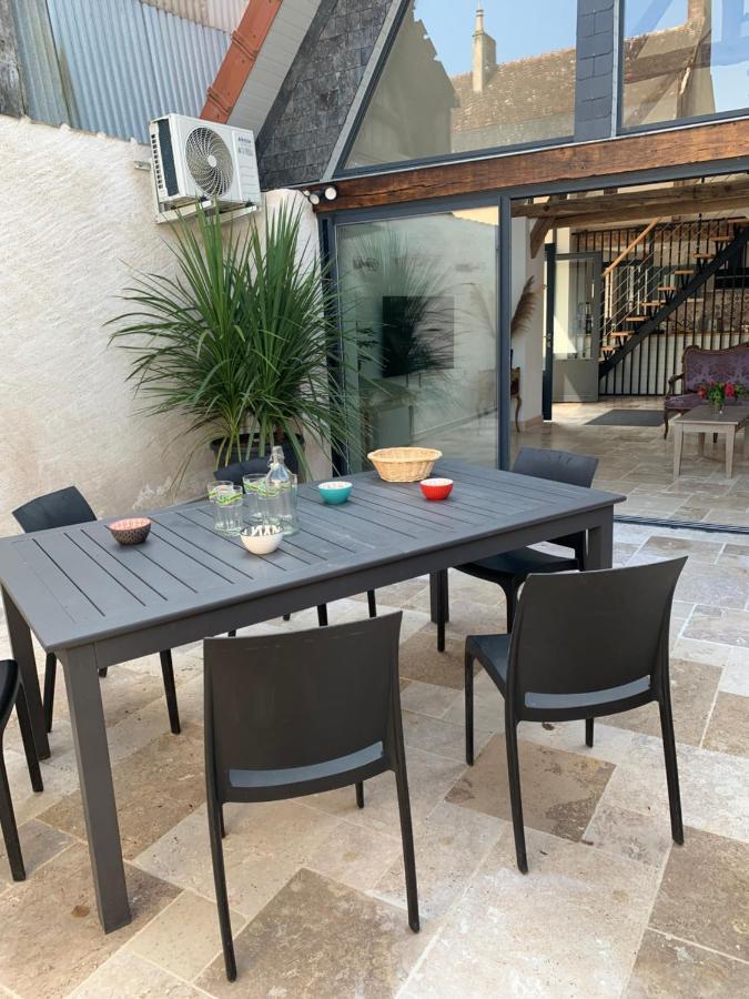 Mesnie Sas Hébergement de vacances *